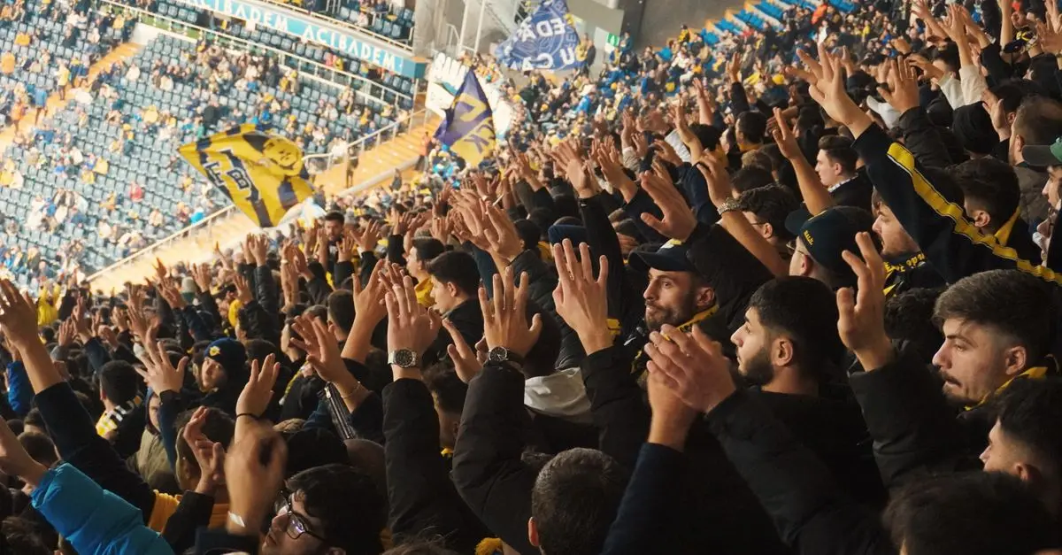 Les Meilleures Pratiques pour Organiser une Fan Zone Réussie