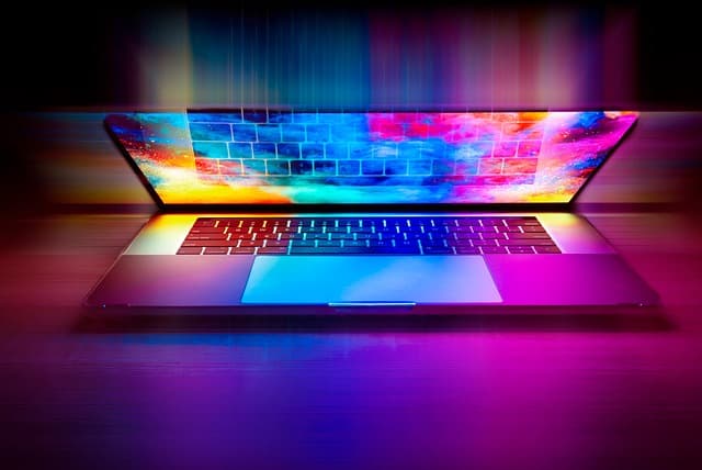 10 Innovations Technologiques à Intégrer dans Votre Football Fan Zone