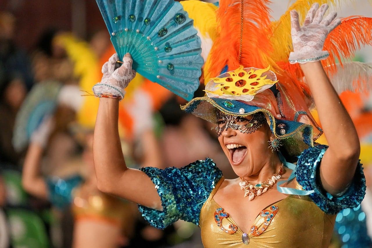 How to Create an Engaging Atmosphere in Your Football Fan Zone